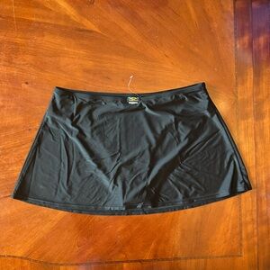 Bikini Bay Swim Skirt Size 20 Black